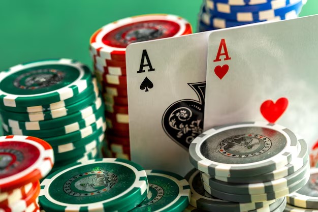 sentana sdy mobile app home screen showing live dealer tables, sportsbook, and esports markets